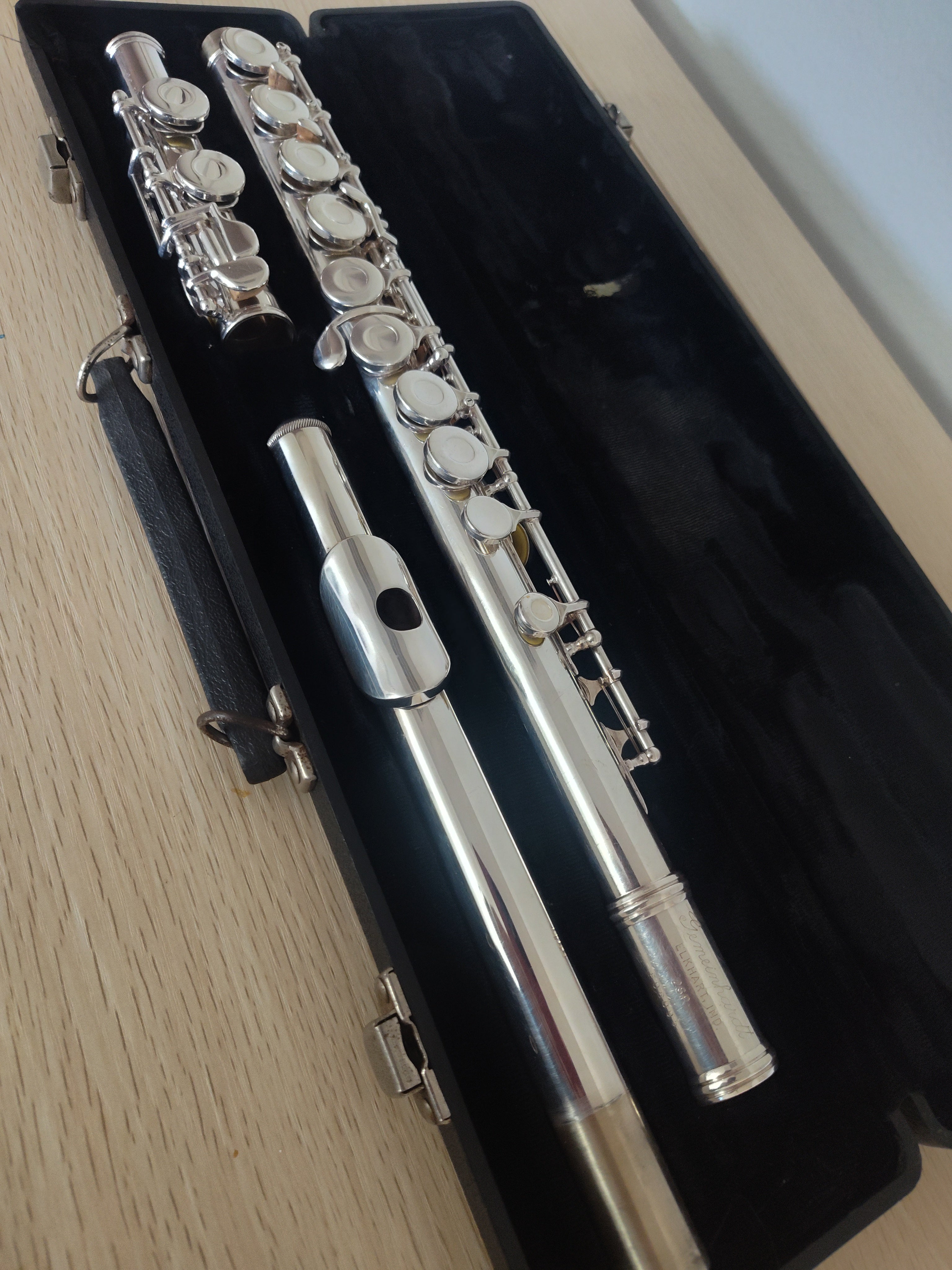 Gemeinhardt 2SP OVERHAULED FLUTE OFFSET G, C FOOT VIDEO DEMO