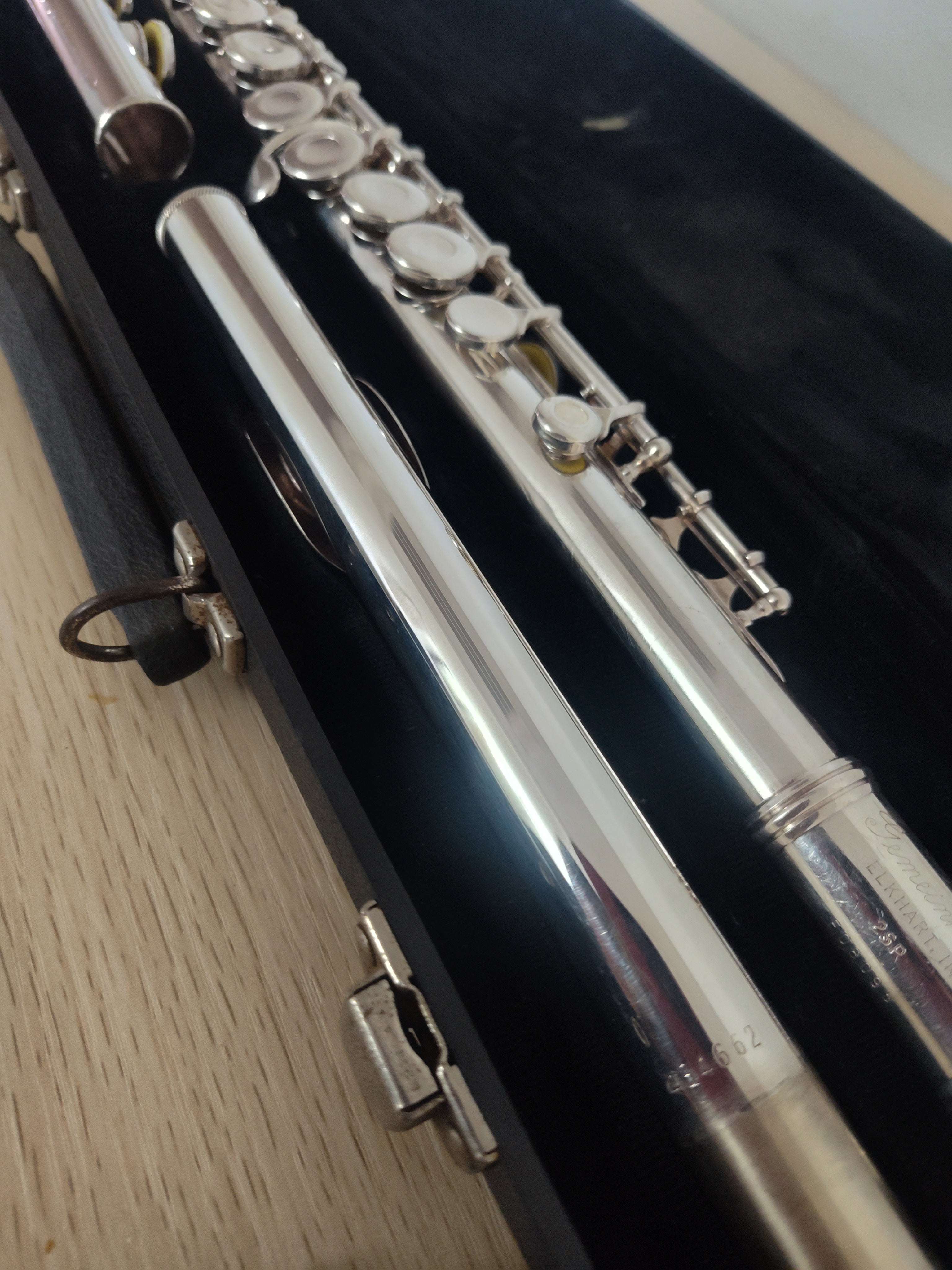 Gemeinhardt 2SP OVERHAULED FLUTE OFFSET G, C FOOT VIDEO DEMO