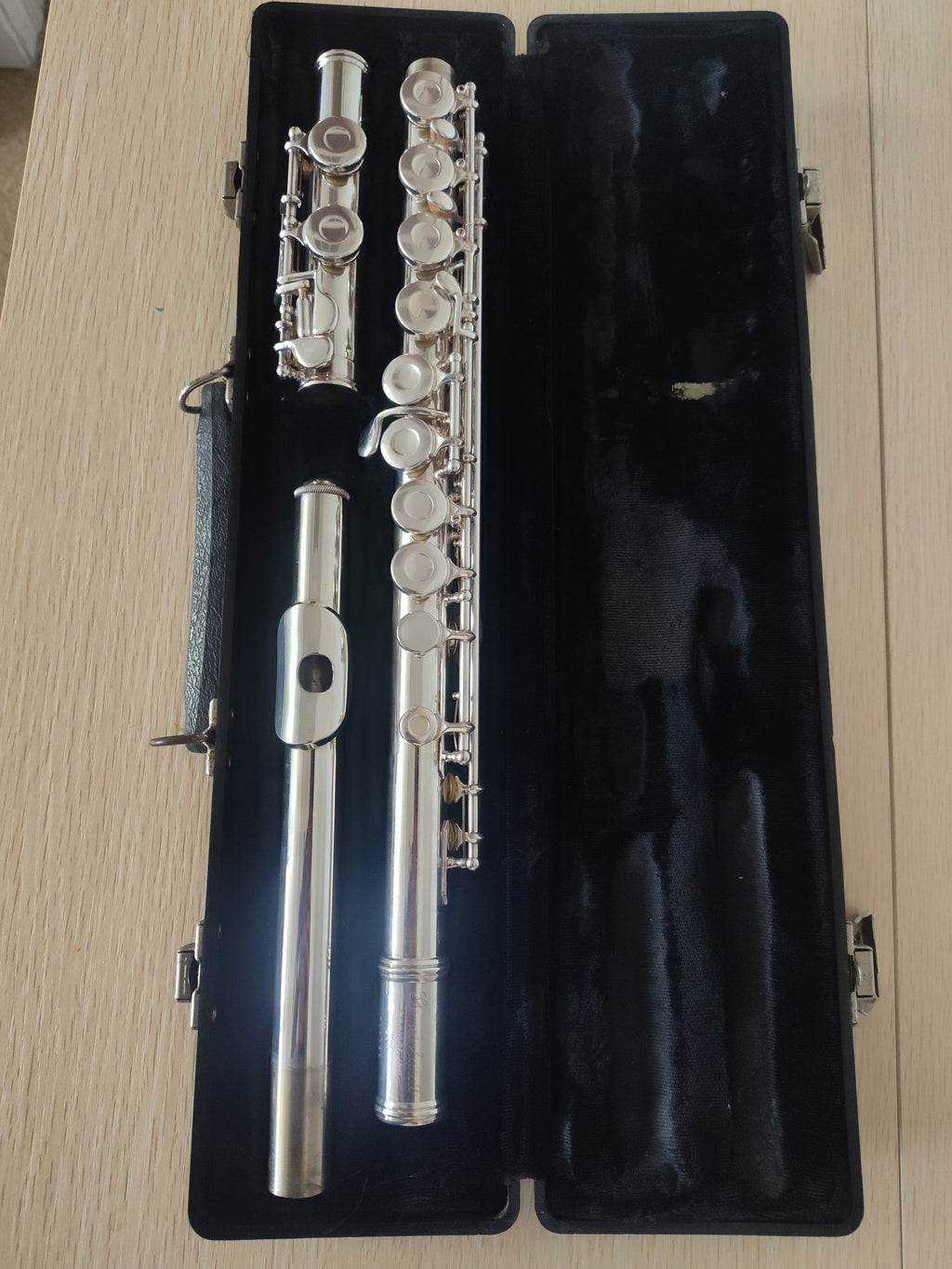 Gemeinhardt 2SP OVERHAULED FLUTE OFFSET G, C FOOT VIDEO DEMO