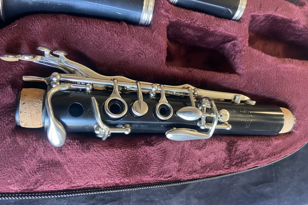 Selmer Bundy Bb clarinet