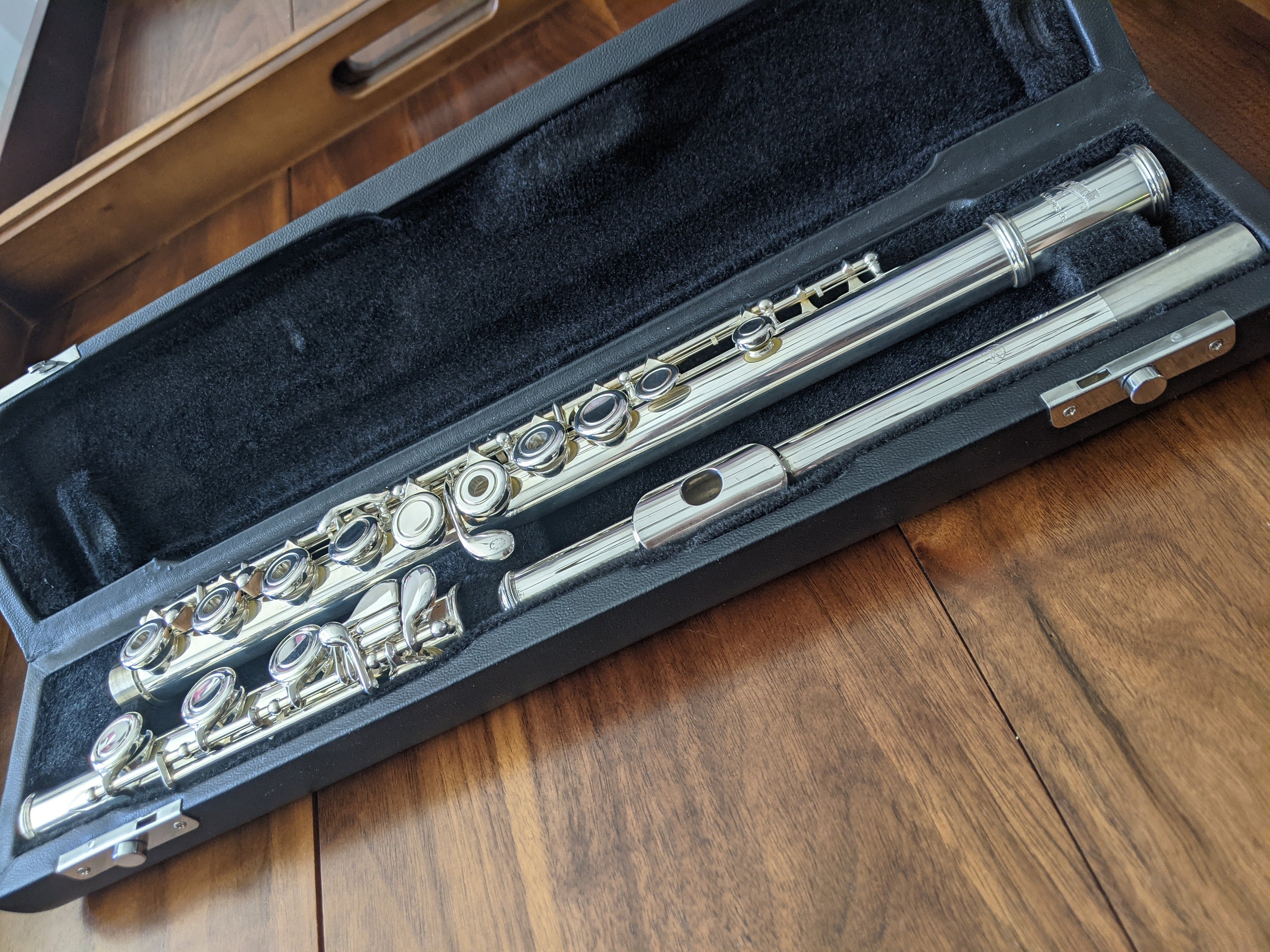 Giardinelli Haynes Flute GFL-10 Open hole, Offset G, B foot, Yamaha Headjoint