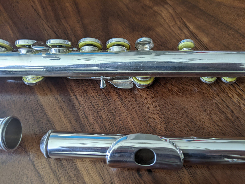Gemeinhardt 22SP OVERHAULED FLUTE OFFSET G, C FOOT VIDEO DEMO